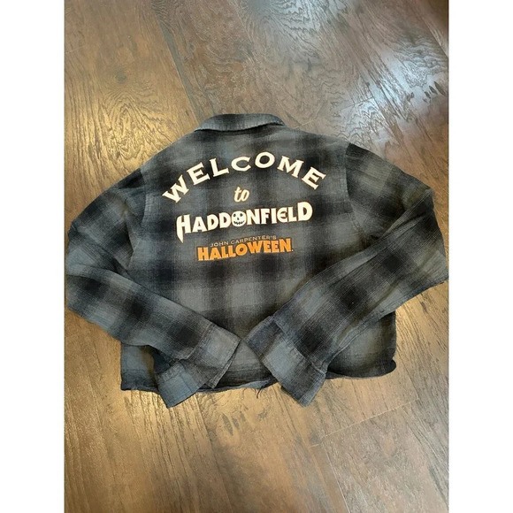 Michael Myers Halloween Flannel  #30 - Picture 2 of 3